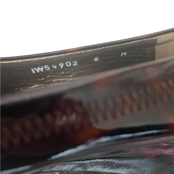 Stuart Weitzman Wedge Tortoise Shell Leather Wedge Flats Buckle Dress Heels - Picture 10 of 10